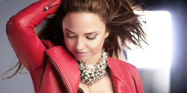 ayse-ozyilmazel-roket-gibi-geliyor