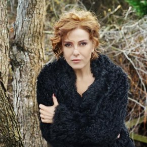 ZUHAL OLCAY 6 MART’TA KADIKÖY HALK EĞİTİM MERKEZİ’NDE