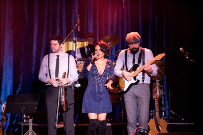 ????????????????????????????????????