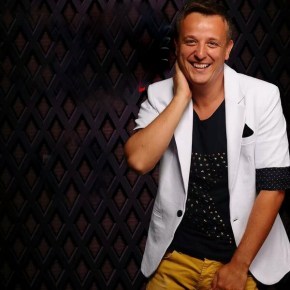 SERDAR “YAĞMURU DİNLE”