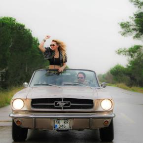 GİZEM SEVİK & DJ. OĞUZHAN GÜZELDEREN SAHNE PERFORMANSLARINI KLİBE TAŞIDI&nbsp;!