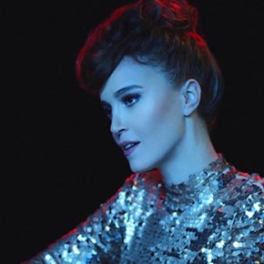 GÜLDEN MUTLU’DAN YENİ ALBÜM ÖNCESİ SÜRPRİZ&nbsp;SINGLE!