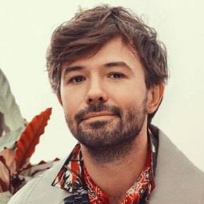 YALIN ‘HELE BİR BAŞLA’ ŞARKISINI&nbsp;YAYINLADI!