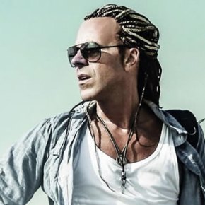 SONER ARICA YENİ ŞARKISINI&nbsp;YAYINLADI!