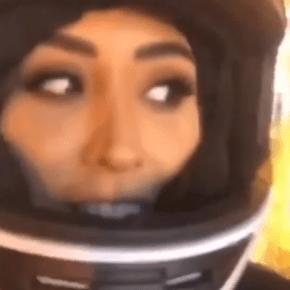 VİDEO HABER:  HANDE ÜNSAL KONSERİNE SCOTTY İLE&nbsp;YETİŞTİ!