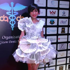 AYDİLGE’DEN ÇÖPTEKİ KAĞITLARDAN KIYAFET TASARLADI&nbsp;!