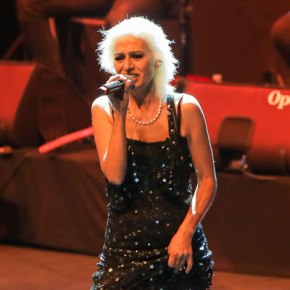 HARBİYE’NİN SARIŞIN YILDIZ’I 12 GECE&nbsp;SAHNEDE!