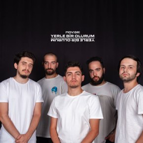 MAVİ GRİ’DEN HAYRANLARINA AKUSTİK&nbsp;SÜRPRİZ!