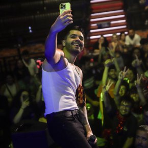 EMİR CAN İĞREK’TEN İKİ GECE MERSİN&nbsp;KONSERİ